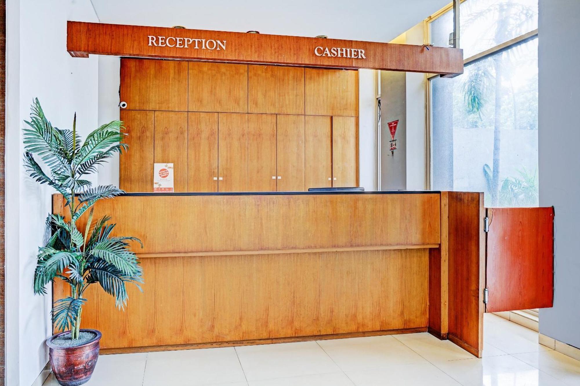 Collection O Riau Near Trans Studio Bandung Formerly Hotel Montameri 外观 照片